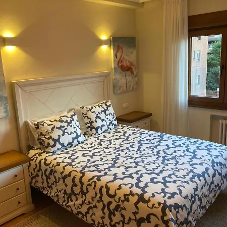 Apartment With Garage In Buenavista Oviedo